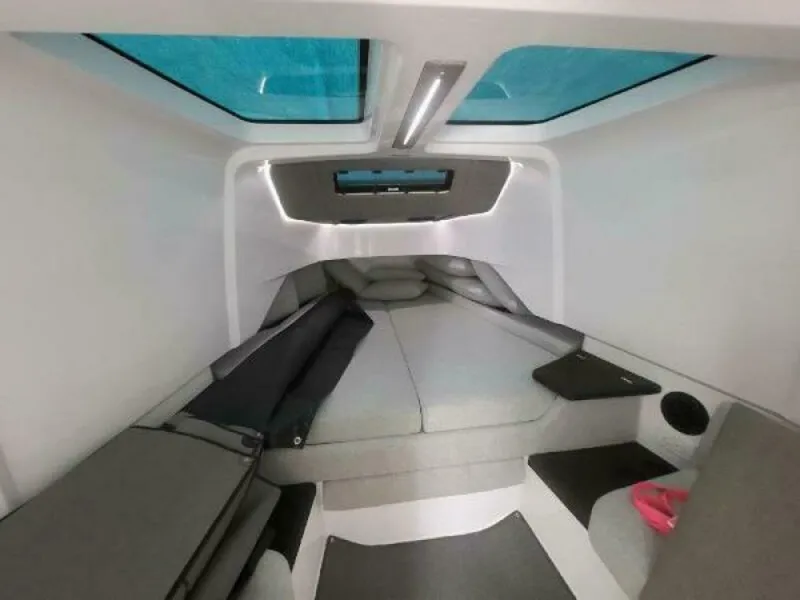Slide: The Image of Axopar 37 XC CROSS CABIN 2024 - 7155023