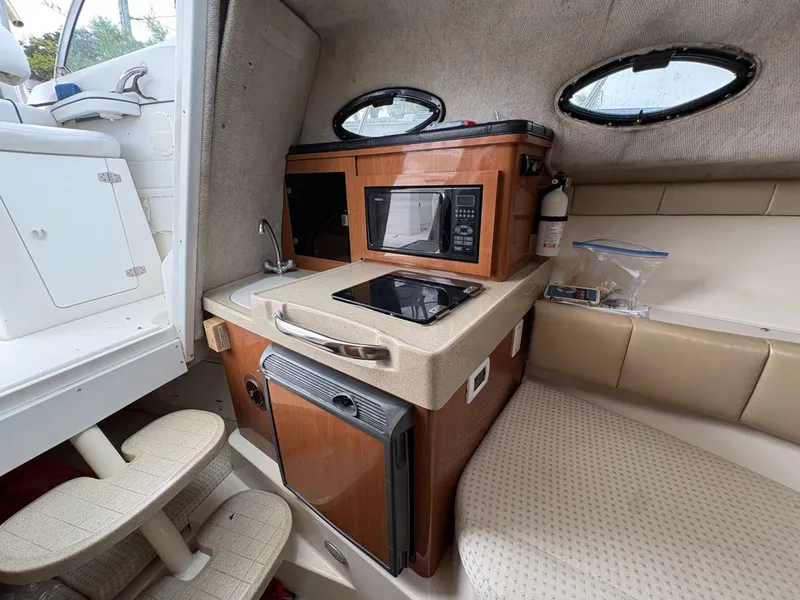 Slide: The Image of Wellcraft 270 Coastal 2003 - 7227934