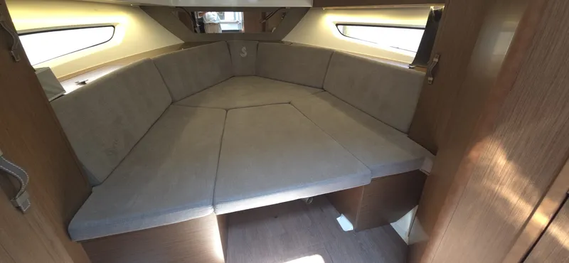 Slide: The Image of Beneteau Gran Turismo 2021 - 7156584