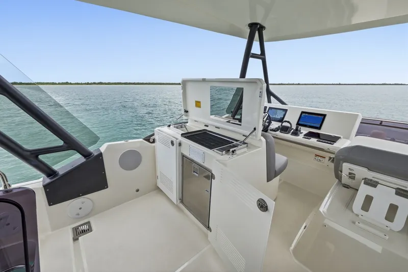 Slide: The Image of Prestige 520 Fly 2023 - 7155462