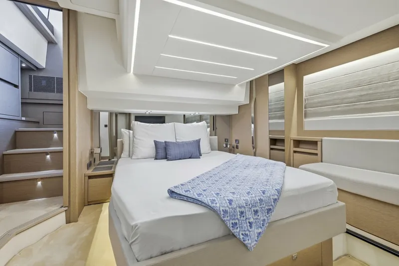 Slide: The Image of Prestige 520 Fly 2023 - 7155495