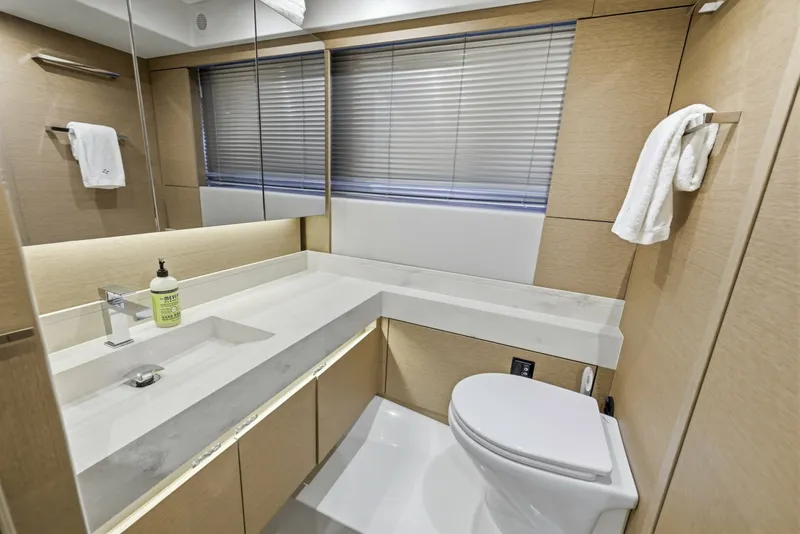 Slide: The Image of Prestige 520 Fly 2023 - 7155500