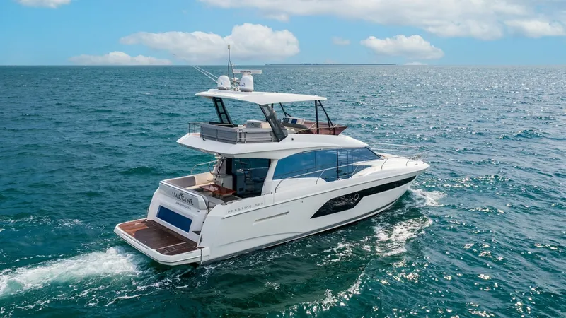 The Image of Prestige 520 Fly 2023 - undefined