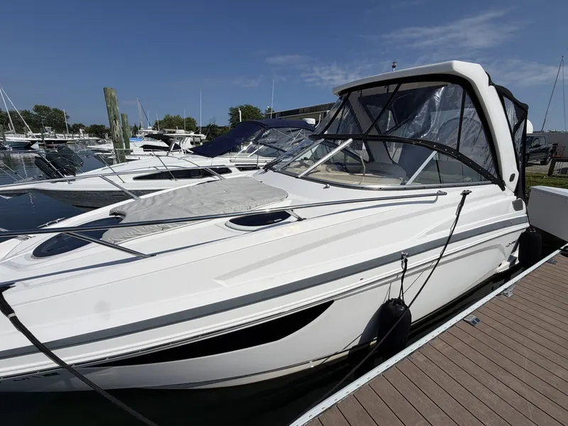 Slide: The Image of Regal 28 Express 2020 - 7460789