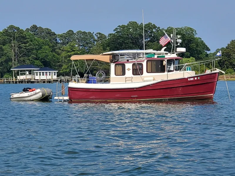 The Image of Ranger Tug 25 2015 - 7155527