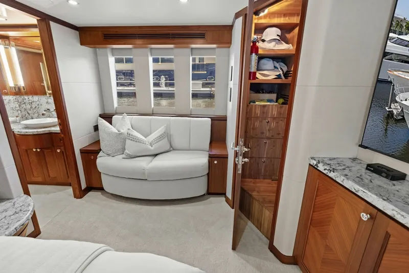 Slide: The Image of Ocean Alexander 90 Skylounge 2012 - 7156291