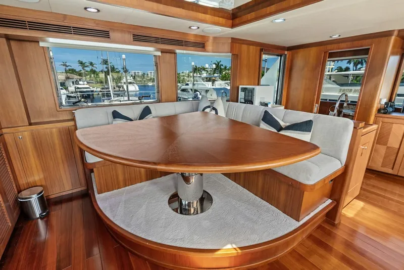 Slide: The Image of Ocean Alexander 90 Skylounge 2012 - 7156331