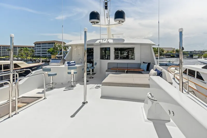 Slide: The Image of Ocean Alexander 90 Skylounge 2012 - 7156326