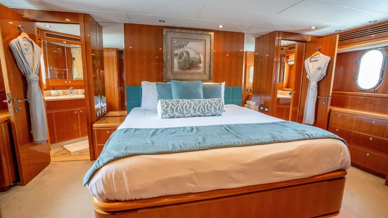 Slide: The Image of Monte Fino Motor Yacht 2015 - 7155741