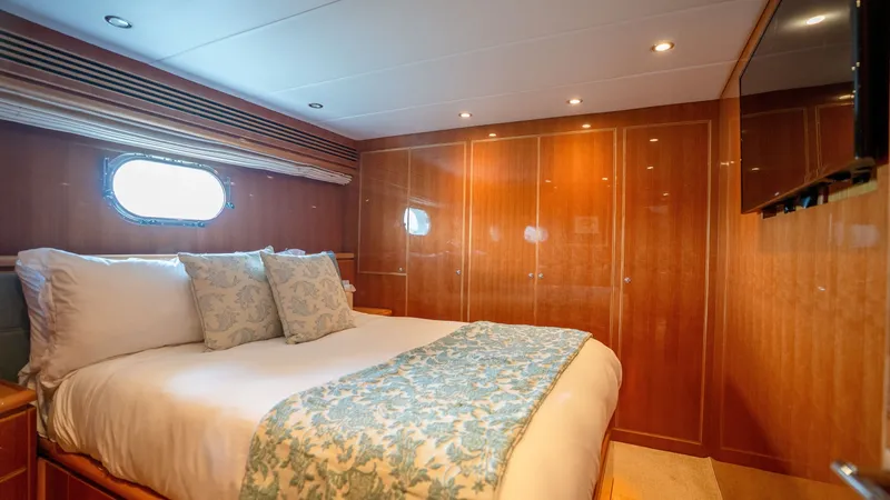 Slide: The Image of Monte Fino Motor Yacht 2015 - 7155748