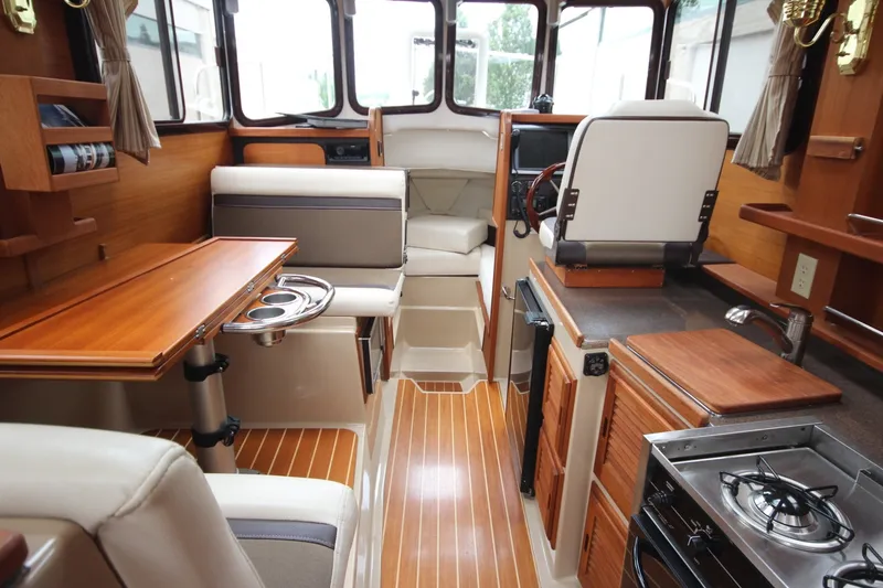 Slide: The Image of Ranger Tug R27 2015 - 7400172