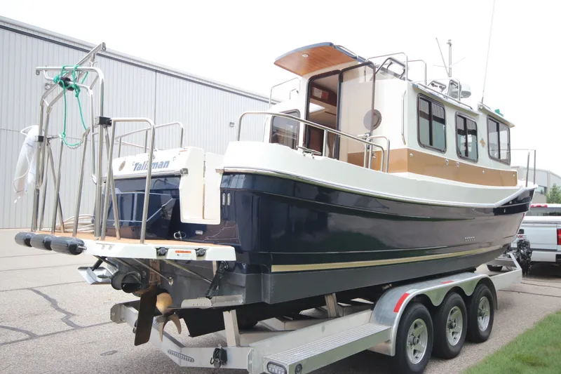 Slide: The Image of Ranger Tug R27 2015 - 7400080