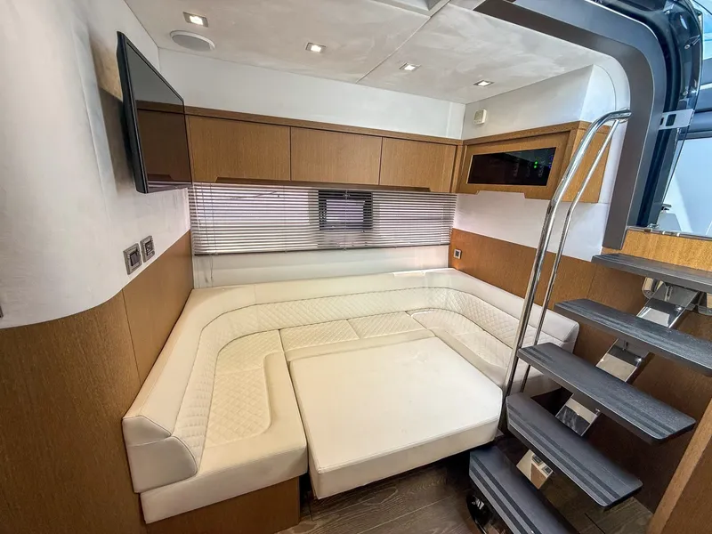 Slide: The Image of Galeon 48 2019 - 7155916
