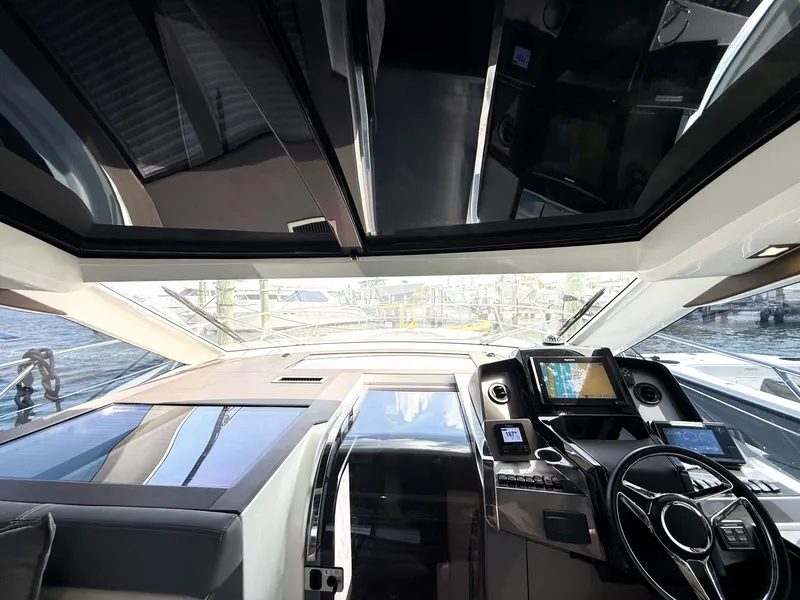Slide: The Image of Galeon 48 2019 - 7155920