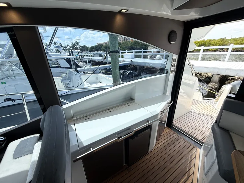 Slide: The Image of Galeon 48 2019 - 7155917