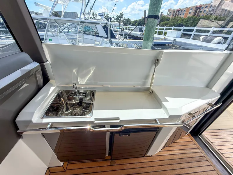 Slide: The Image of Galeon 48 2019 - 7155921