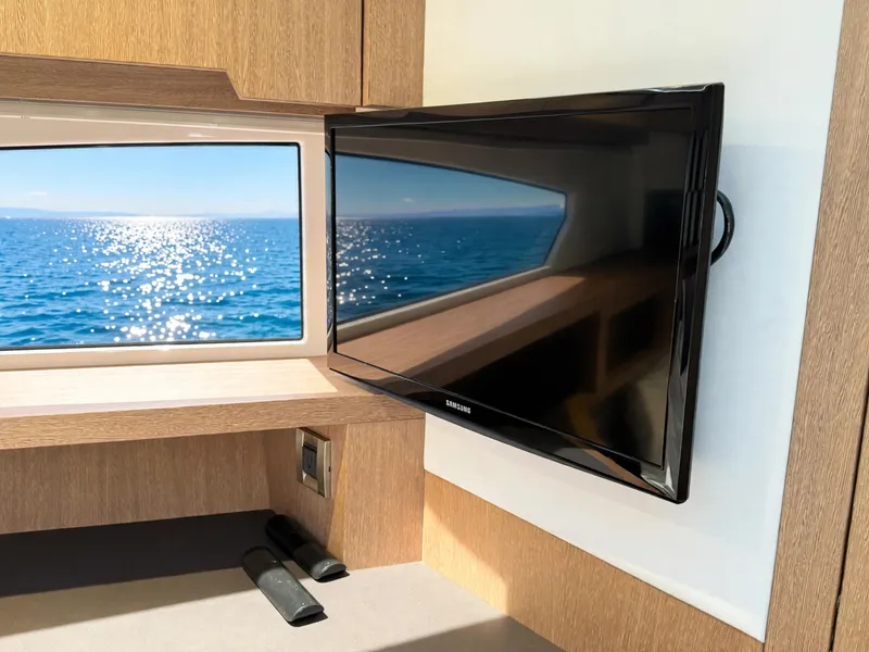 Slide: The Image of Galeon 48 2019 - 7156134