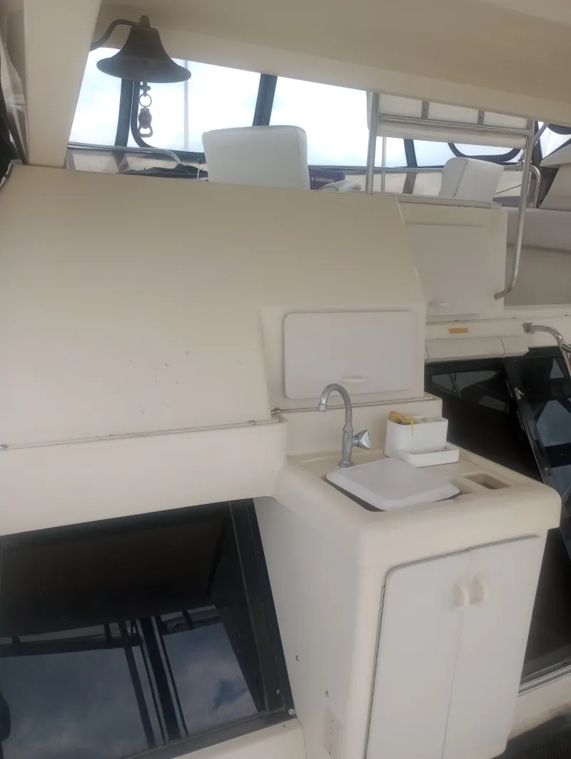 Slide: The Image of Imgi_25_1991 Silverton Aft Cabin Power 10266863 20260729120031254 14 - 7155979