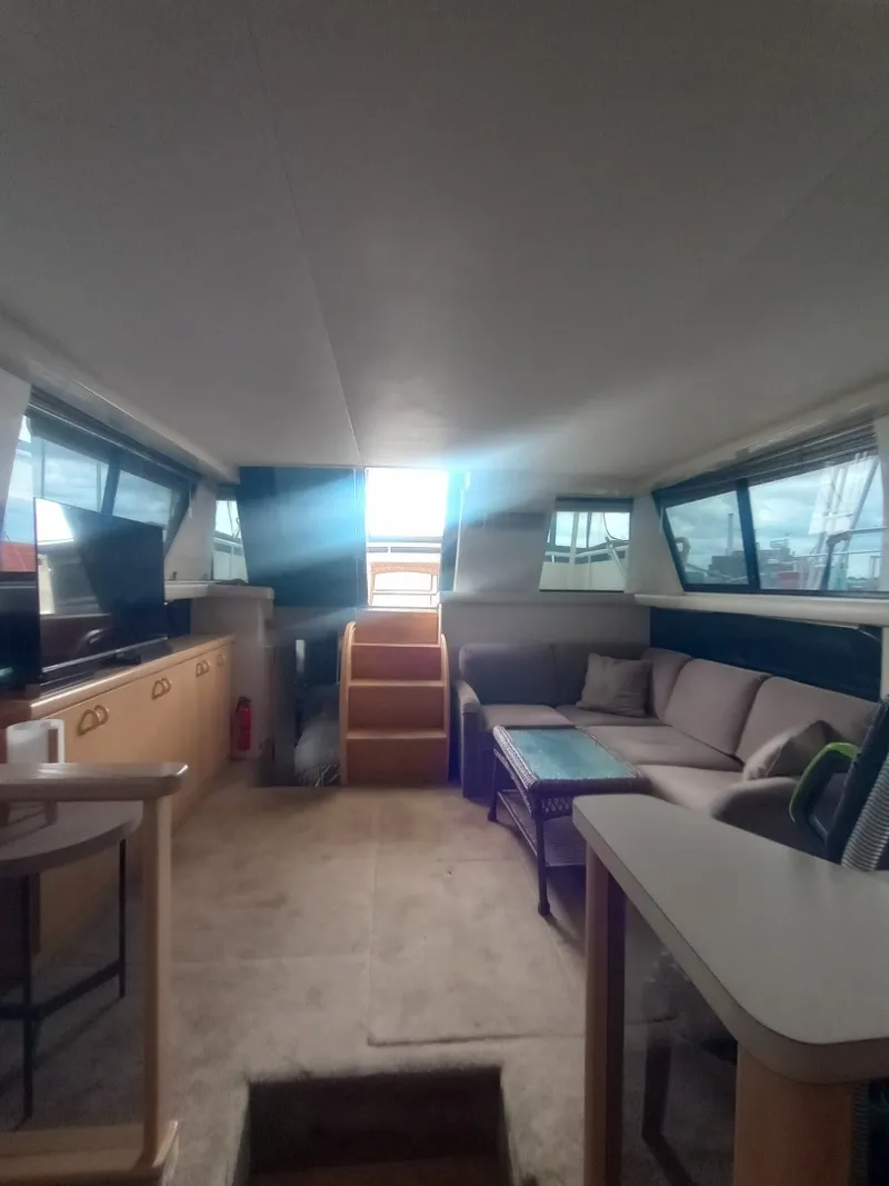 Slide: The Image of Imgi_42_1991 Silverton Aft Cabin Power 10266863 20260729120031475 31 - 7155946
