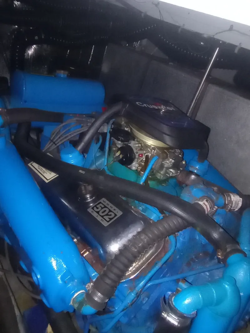 Slide: The Image of Imgi_54_1991 Silverton Aft Cabin Power 10266863 20260729120031587 43 - 7155953