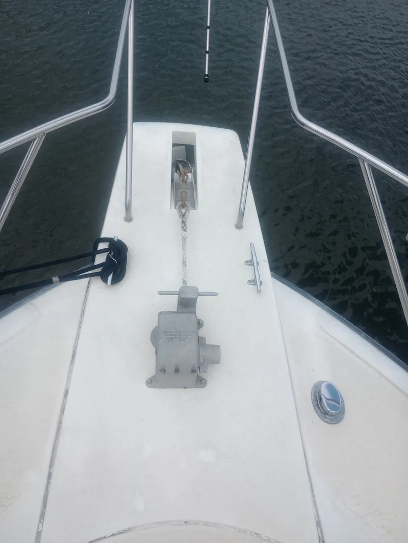 Slide: The Image of Imgi_17_1991 Silverton Aft Cabin Power 10266863 20260729120031173 6 - 7155969