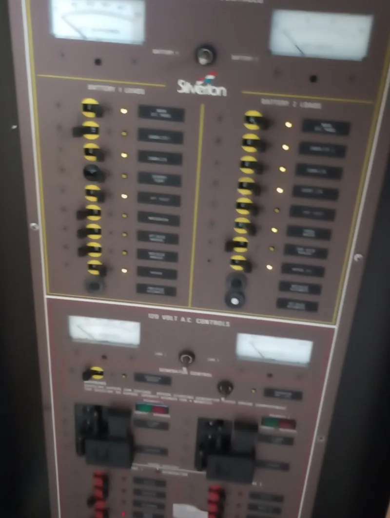 Slide: The Image of Imgi_49_1991 Silverton Aft Cabin Power 10266863 20260729120031542 38 - 7155995