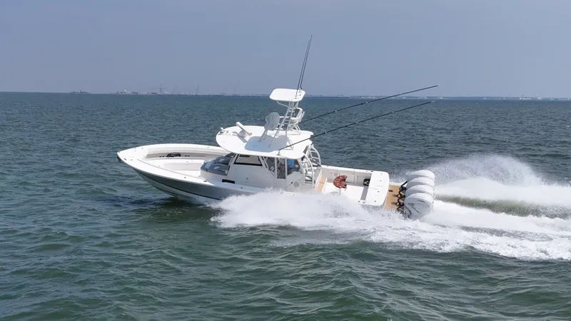 Slide: The Image of Regulator Marine 41 2019 - 7156151