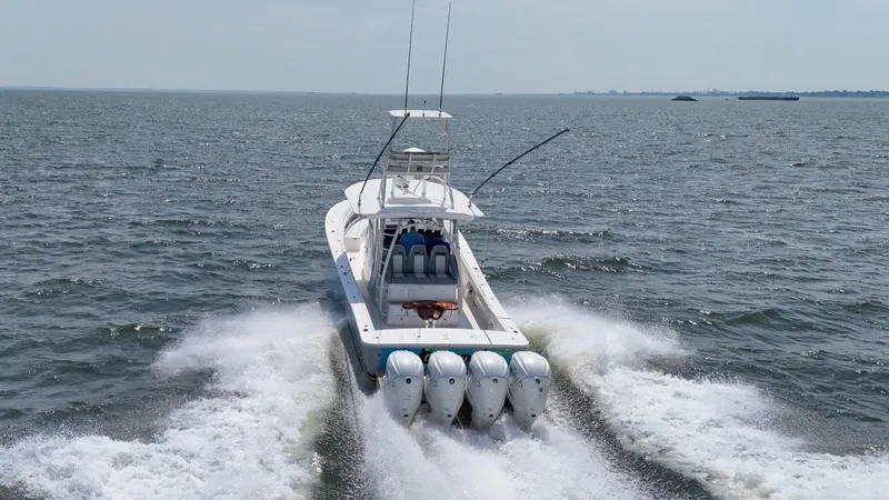 Slide: The Image of Regulator Marine 41 2019 - 7156149