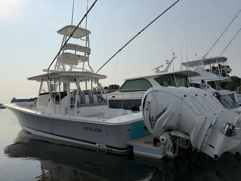 Slide: The Image of Regulator Marine 41 2019 - 7156179
