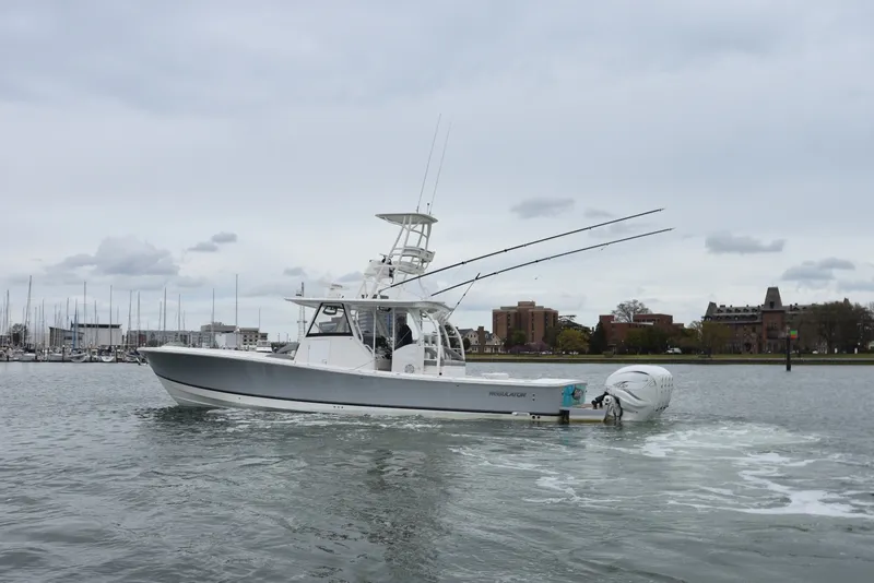 Slide: The Image of Regulator Marine 41 2019 - 7156188