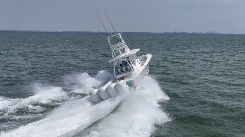 Slide: The Image of Regulator Marine 41 2019 - 7156150
