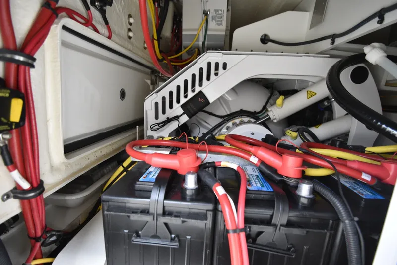 Slide: The Image of Regulator Marine 41 2019 - 7156204
