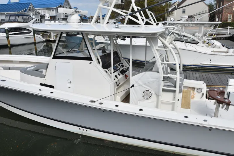 Slide: The Image of Regulator Marine 41 2019 - 7156193
