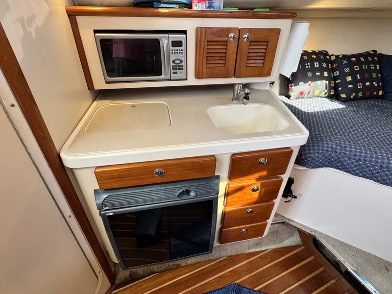 Slide: The Image of Pursuit 3370 Offshore 2006 - 7156401