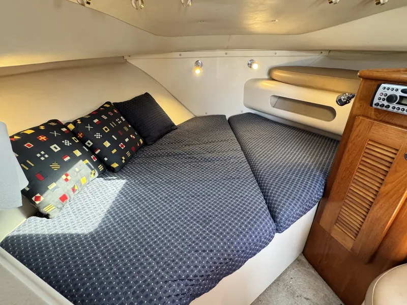 Slide: The Image of Pursuit 3370 Offshore 2006 - 7156400