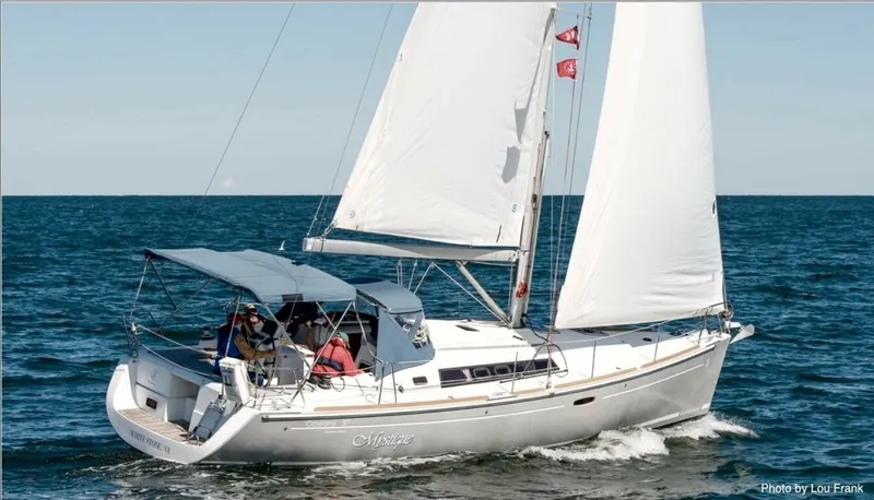 The Image of Beneteau Oceanis 37 2013 - 7409087