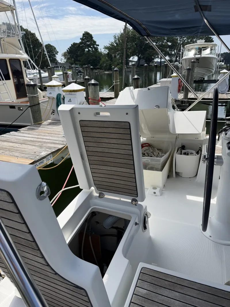Slide: The Image of Beneteau Oceanis 37 2013 - 7465102