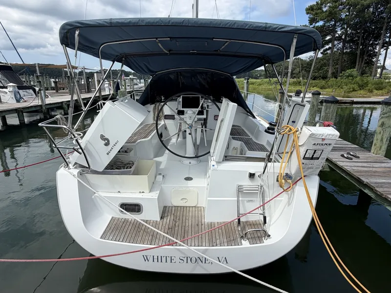 Slide: The Image of Beneteau Oceanis 37 2013 - 7465001