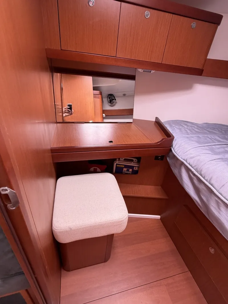 Slide: The Image of Beneteau Oceanis 37 2013 - 7465063