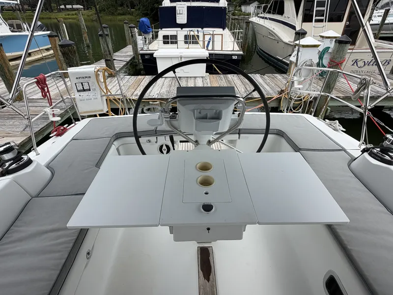 Slide: The Image of Beneteau Oceanis 37 2013 - 7465105