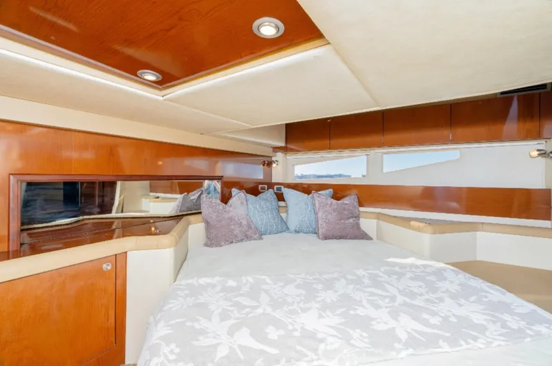 Slide: The Image of Sea Ray 370 Venture 2013 - 7156631
