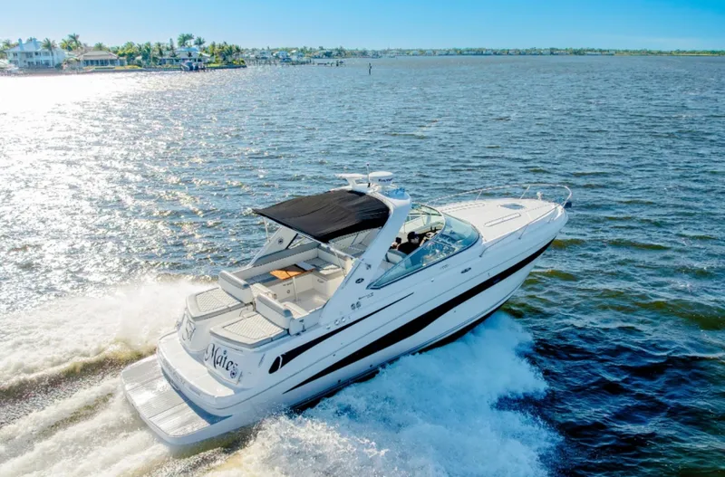 Slide: The Image of Sea Ray 370 Venture 2013 - 7156621