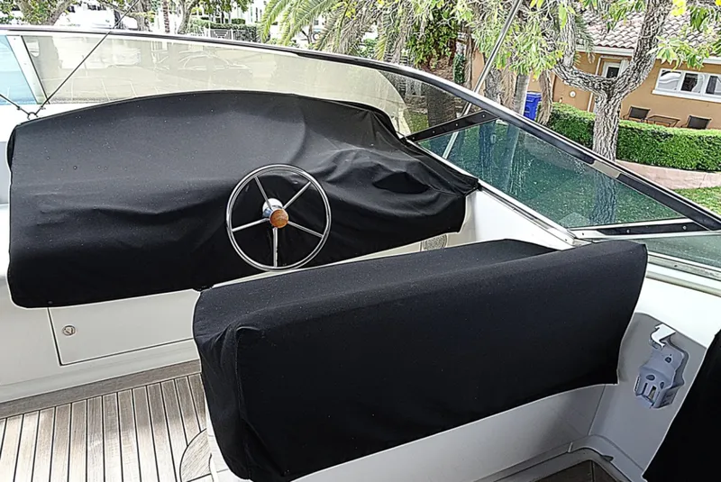 Slide: The Image of Azimut 100 Leonardo 2010 - 7156790