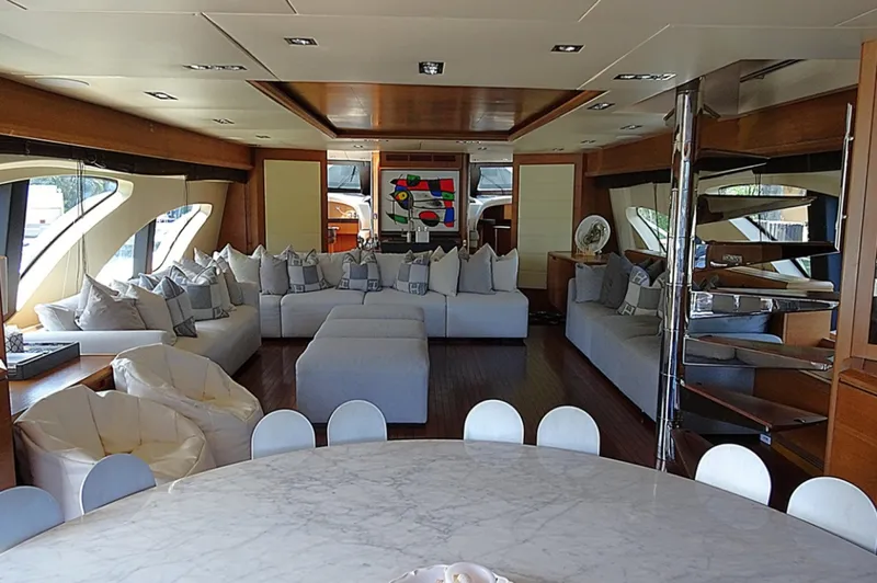 Slide: The Image of Azimut 100 Leonardo 2010 - 7156725