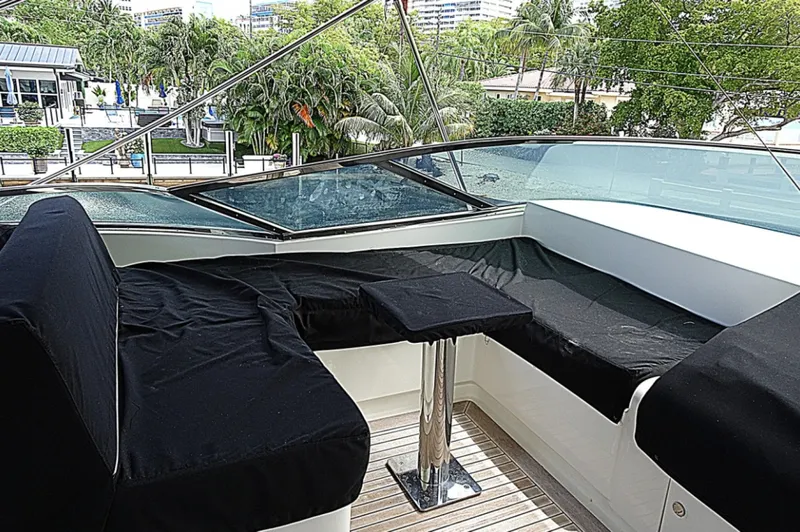 Slide: The Image of Azimut 100 Leonardo 2010 - 7156791