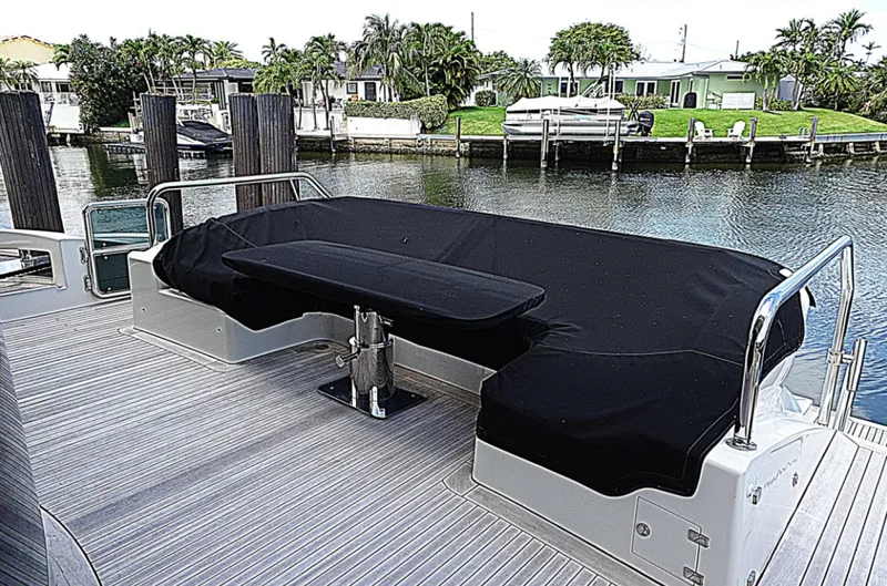 Slide: The Image of Azimut 100 Leonardo 2010 - 7156801