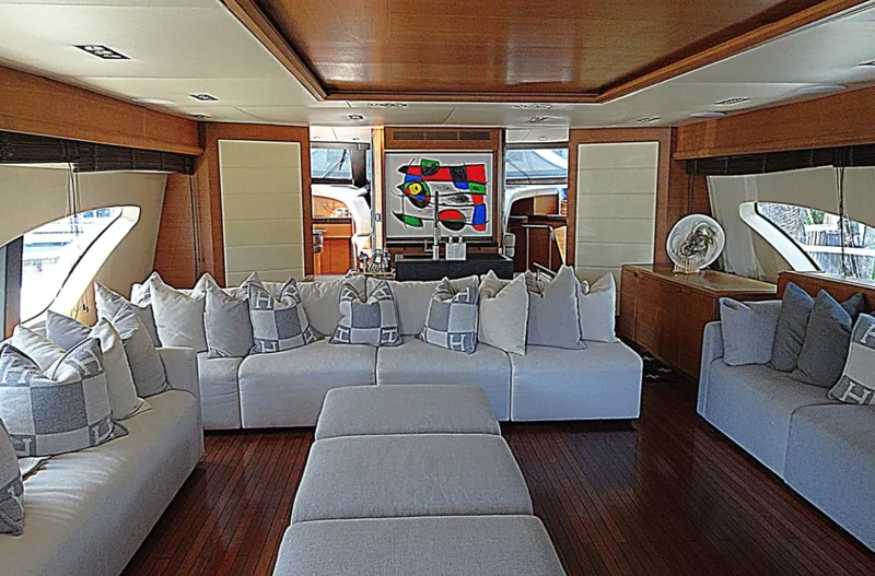 Slide: The Image of Azimut 100 Leonardo 2010 - 7156729