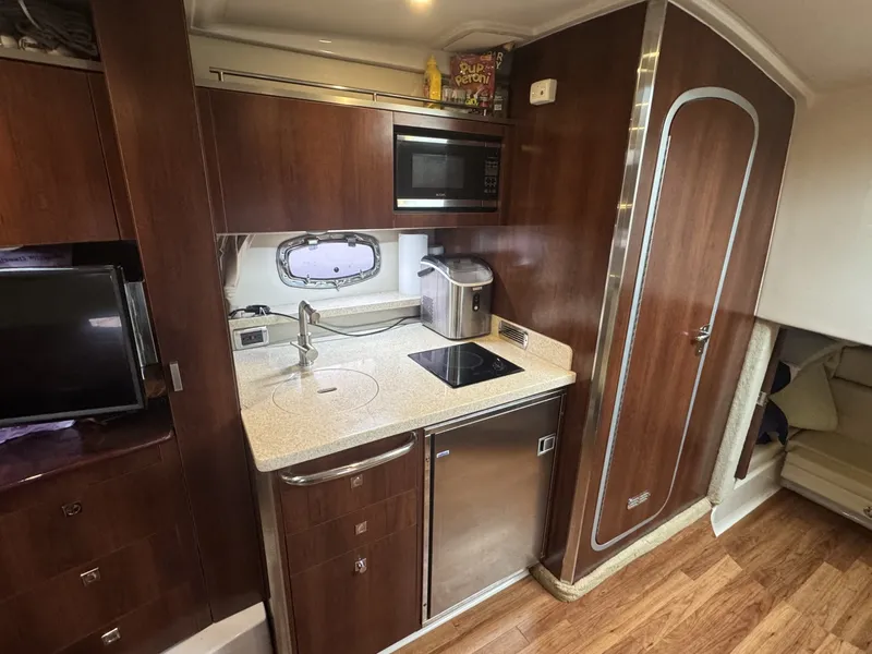 Slide: The Image of Chaparral 330 Signature 2018 - 7156698