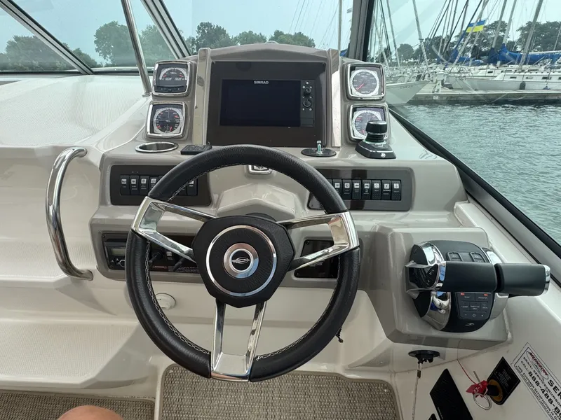 Slide: The Image of Chaparral 330 Signature 2018 - 7156694