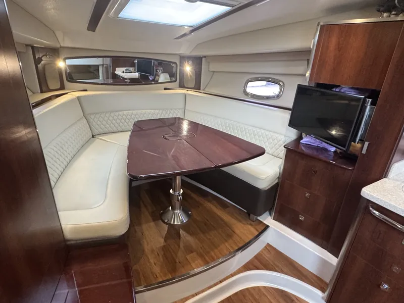 Slide: The Image of Chaparral 330 Signature 2018 - 7156703